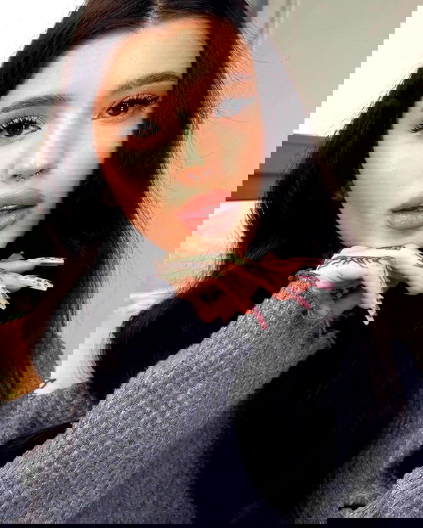 meleeva meleeva archive image