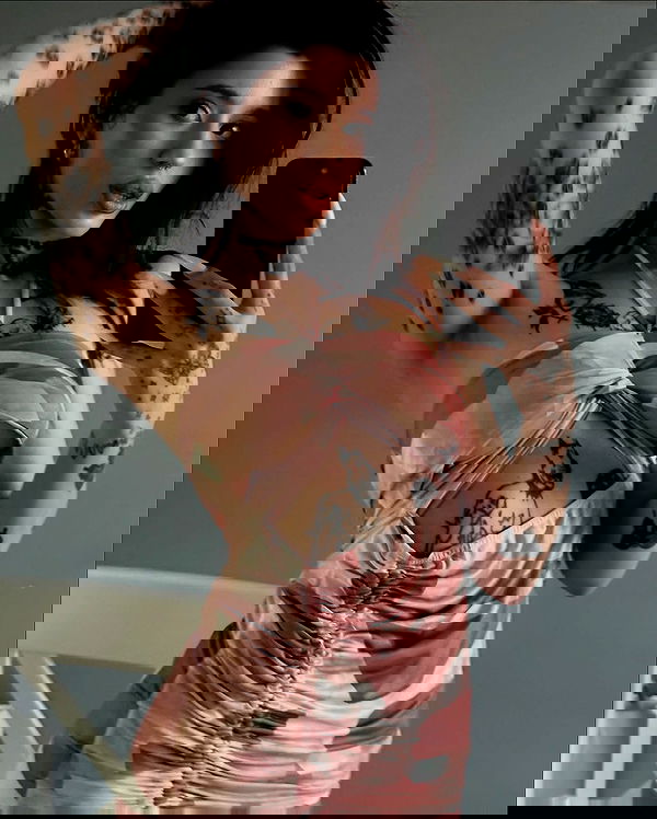 meleeva meleeva archive image