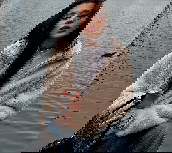 meleeva meleeva archive image