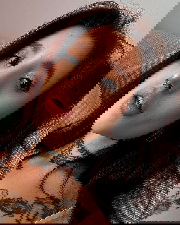 meleeva meleeva archive image