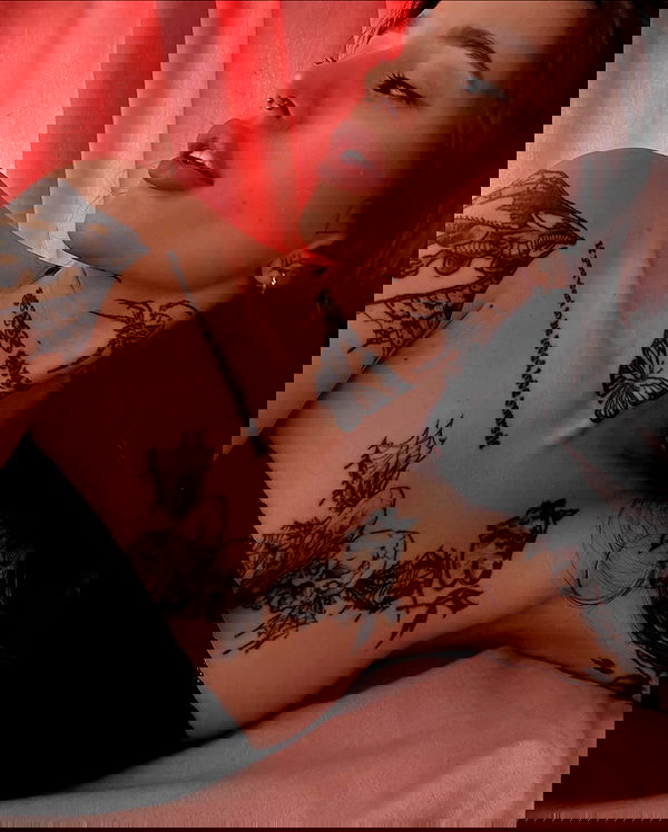 meleeva meleeva archive image