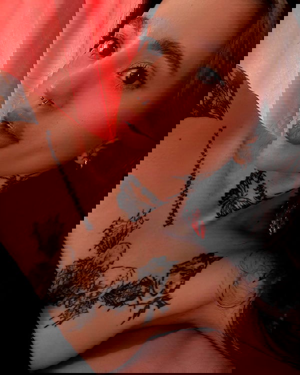 meleeva meleeva archive image