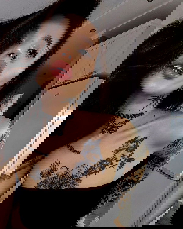 meleeva meleeva archive image