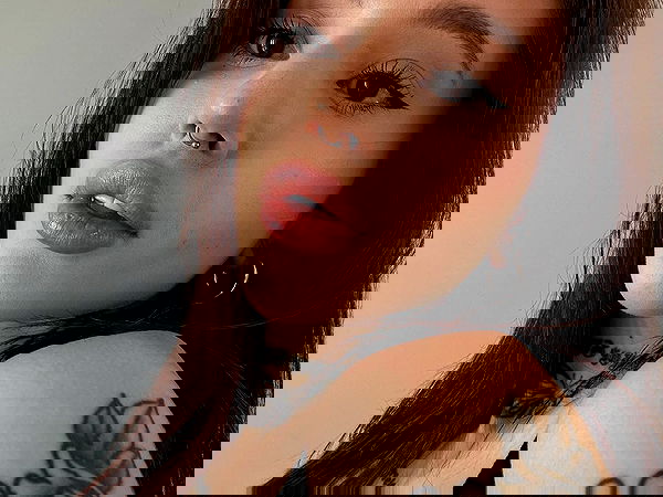 meleeva meleeva archive image