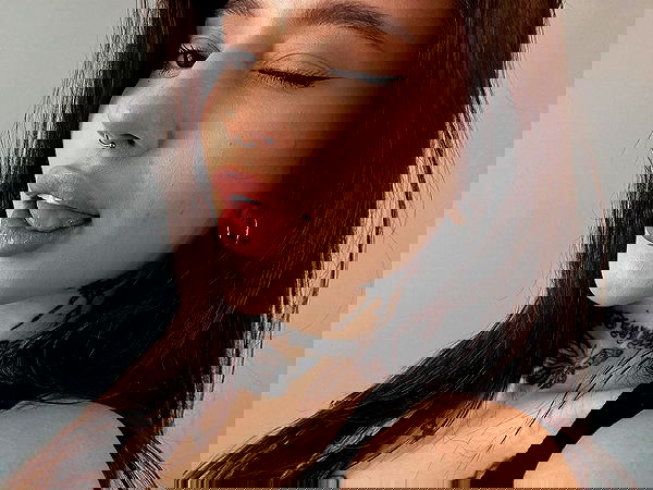 meleeva meleeva archive image