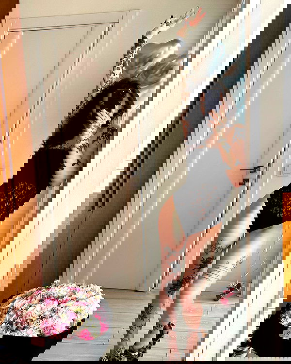 meleeva meleeva archive image