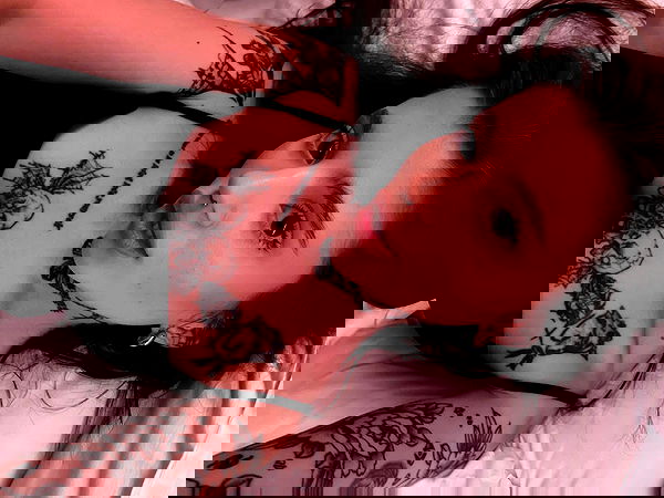 meleeva meleeva archive image