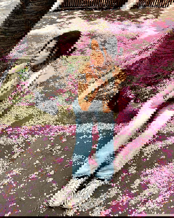 meleeva meleeva archive image