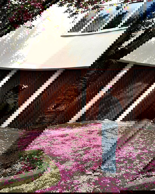 meleeva meleeva archive image