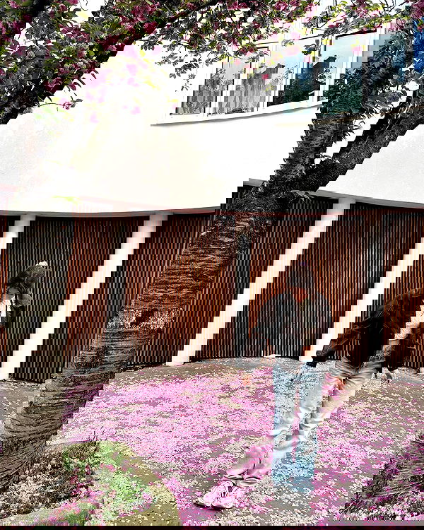 meleeva meleeva archive image