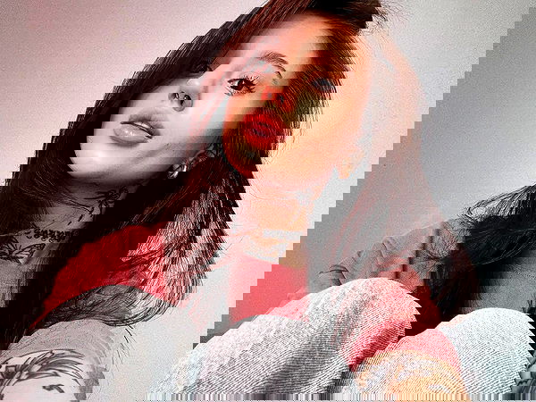 meleeva meleeva archive image