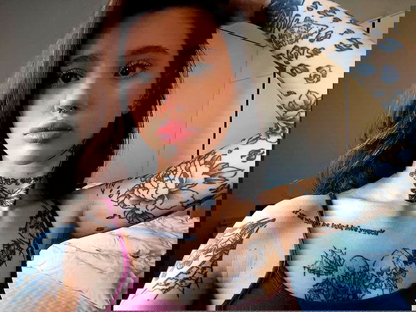 meleeva meleeva archive image