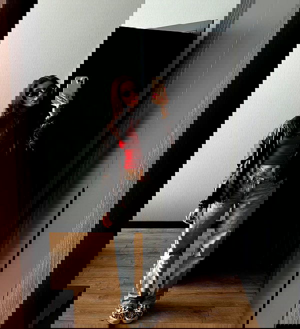 meleeva meleeva archive image