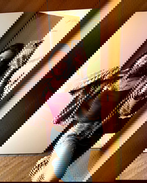 meleeva meleeva archive image