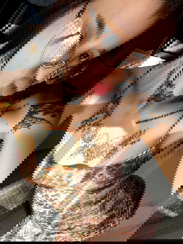 meleeva meleeva archive image