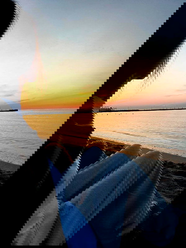 meleeva meleeva archive image