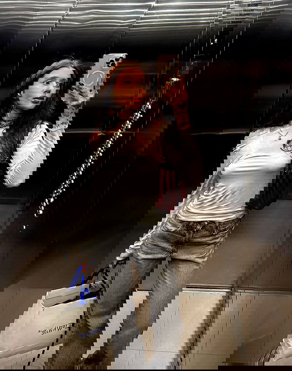 meleeva meleeva archive image