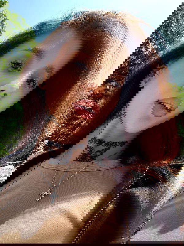 meleeva meleeva archive image