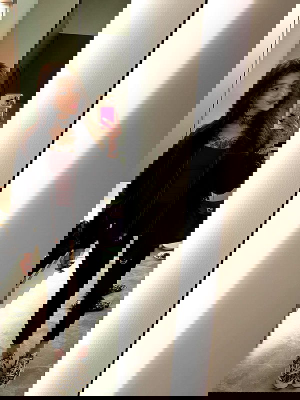 meleeva meleeva archive image