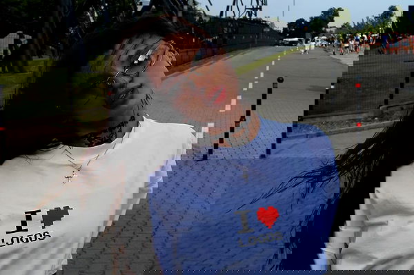 meleeva meleeva archive image