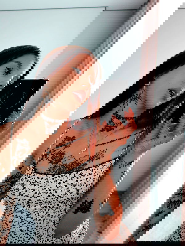 meleeva meleeva archive image