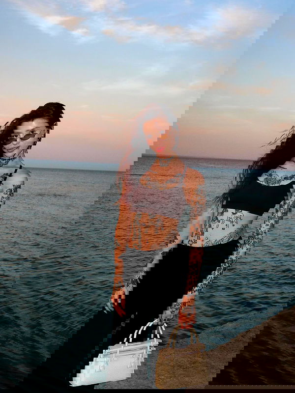 meleeva meleeva archive image