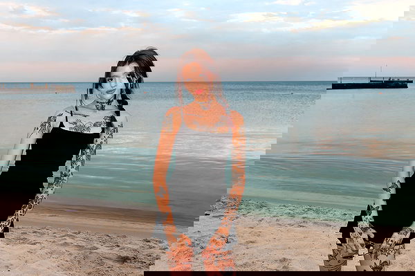 meleeva meleeva archive image