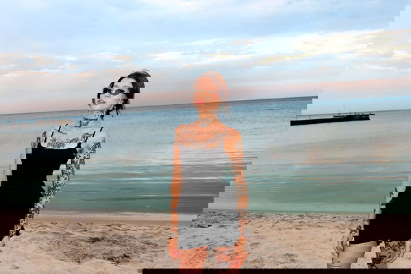 meleeva meleeva archive image