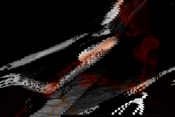 meleeva meleeva archive image