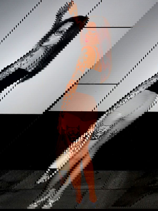 meleeva meleeva archive image