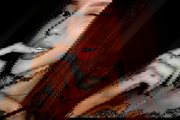 meleeva meleeva archive image