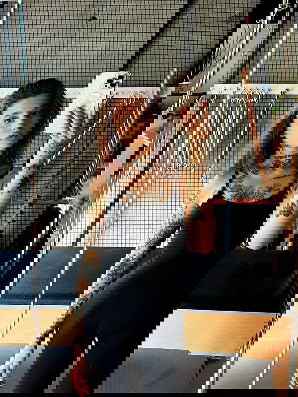 meleeva meleeva archive image