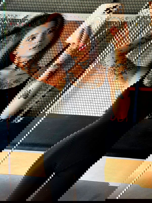 meleeva meleeva archive image