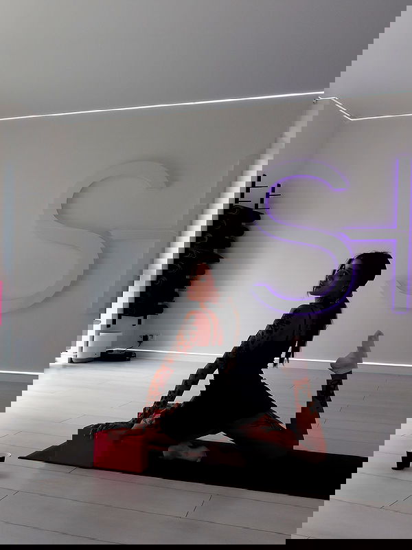 meleeva meleeva archive image