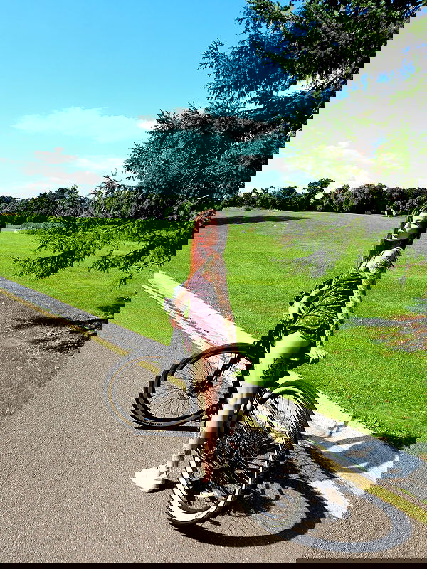 meleeva meleeva archive image