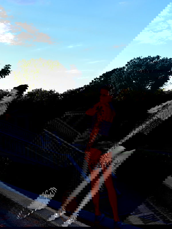 meleeva meleeva archive image