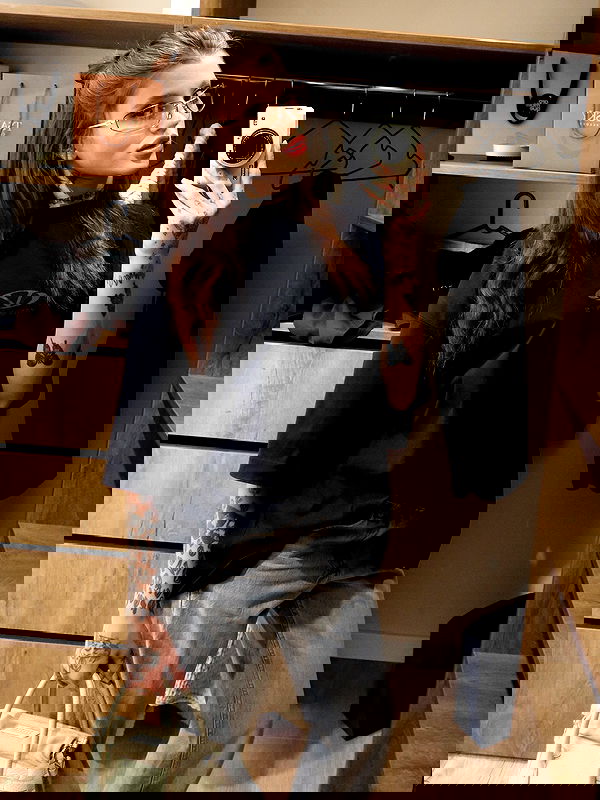 meleeva meleeva archive image