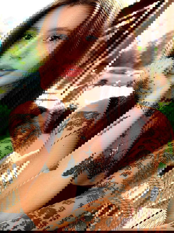 meleeva meleeva archive image