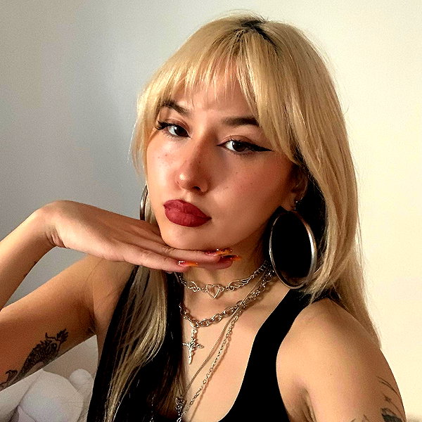 melislie instagram image archive image