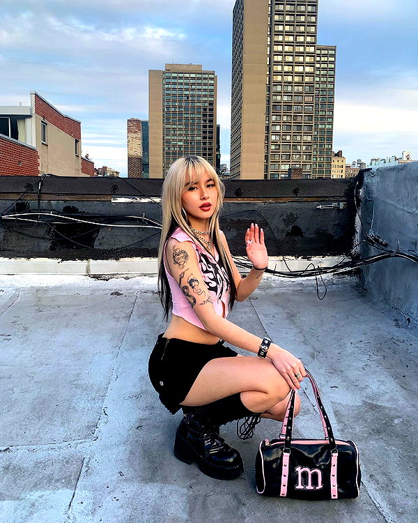 melislie instagram image archive image