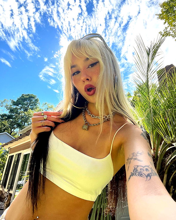 melislie instagram image archive image