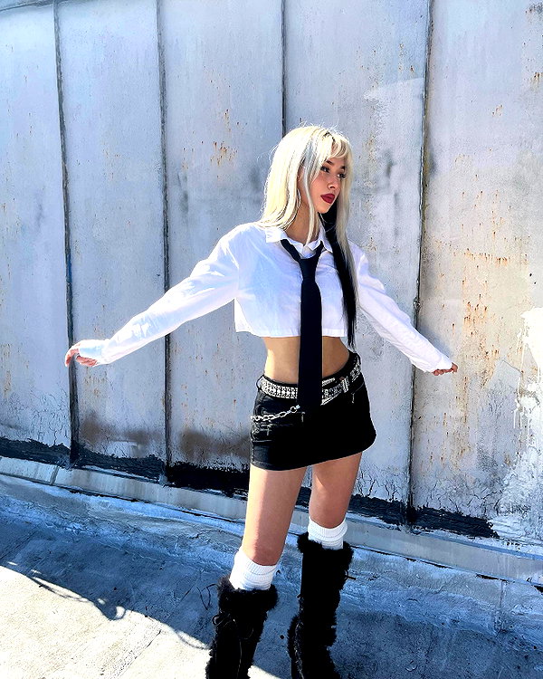 melislie instagram image archive image