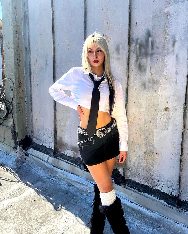 melislie instagram image archive image