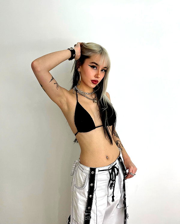 melislie instagram image archive image