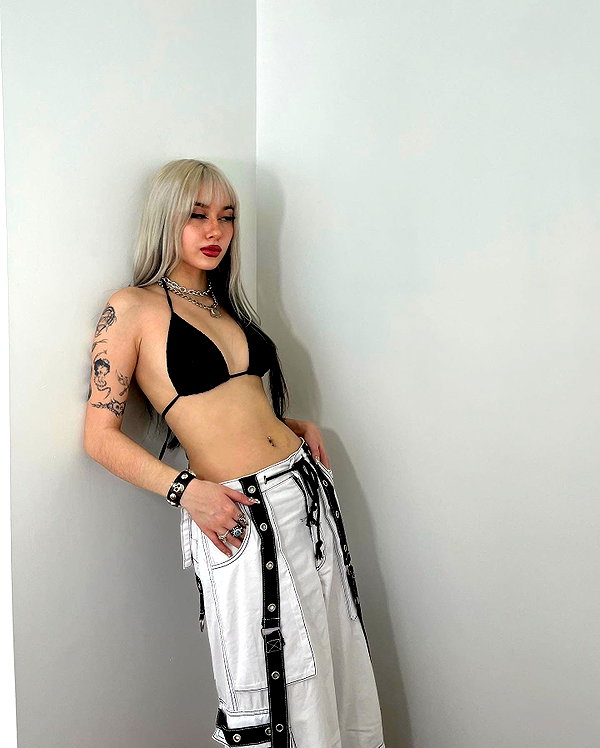 melislie instagram image archive image