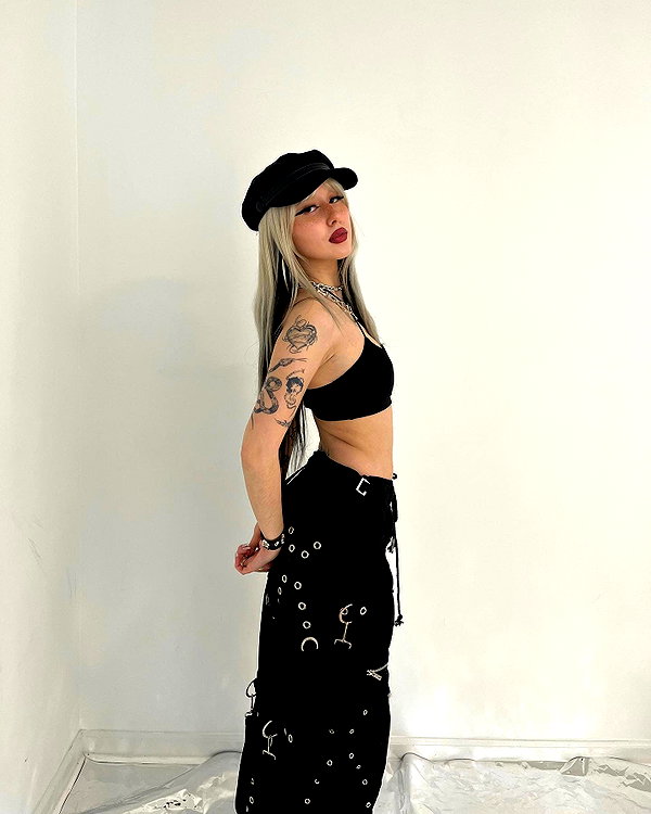 melislie instagram image archive image