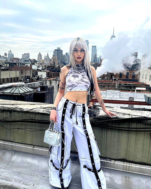 melislie instagram image archive image