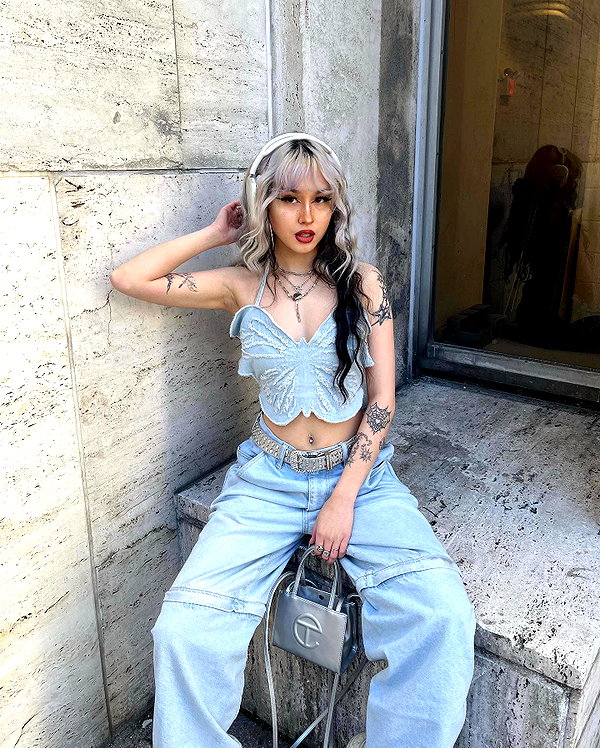 melislie instagram image archive image