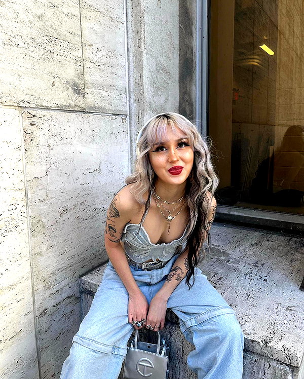 melislie instagram image archive image