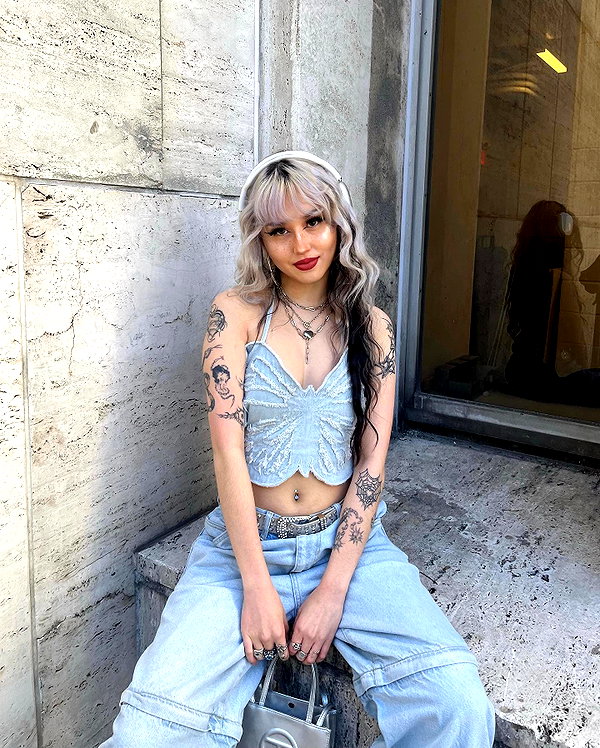 melislie instagram image archive image